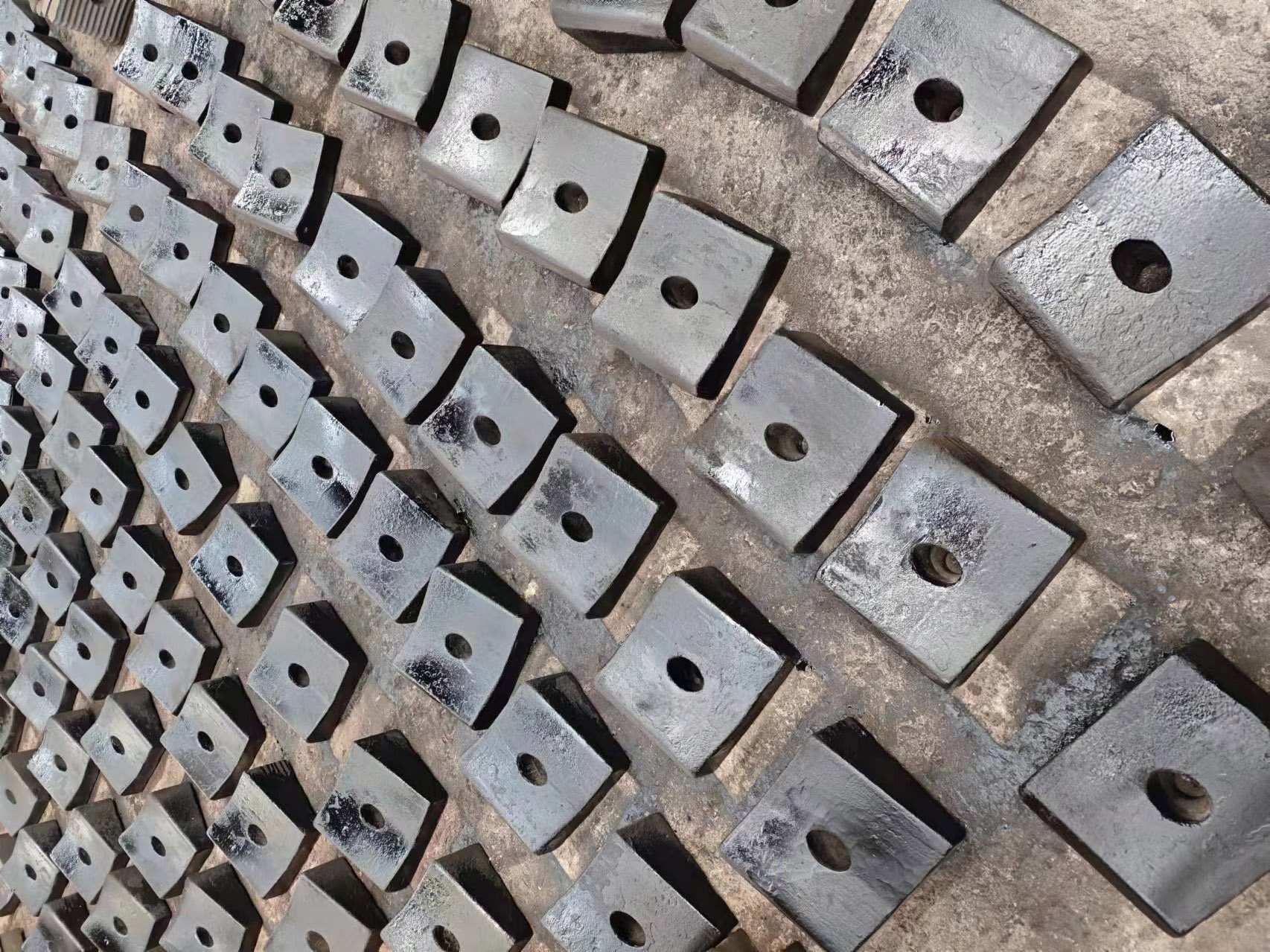 Cr-Mo Alloy Steel Mill Liner