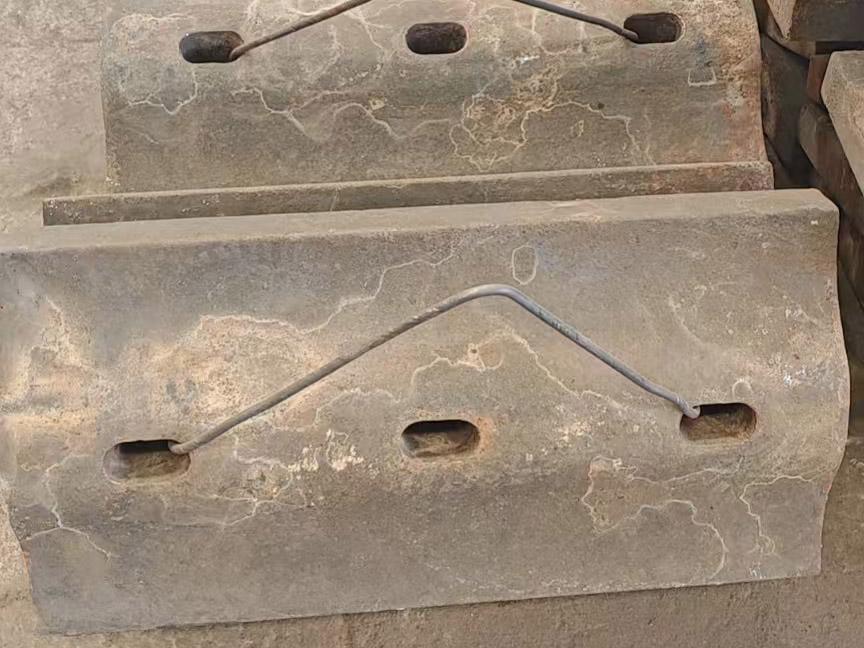 High manganese steel mill liner (3)